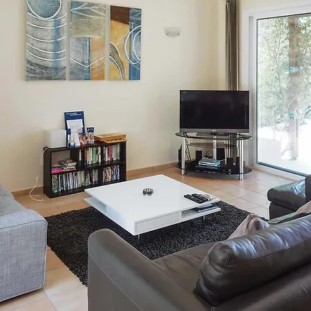 Ithaka Pissouri